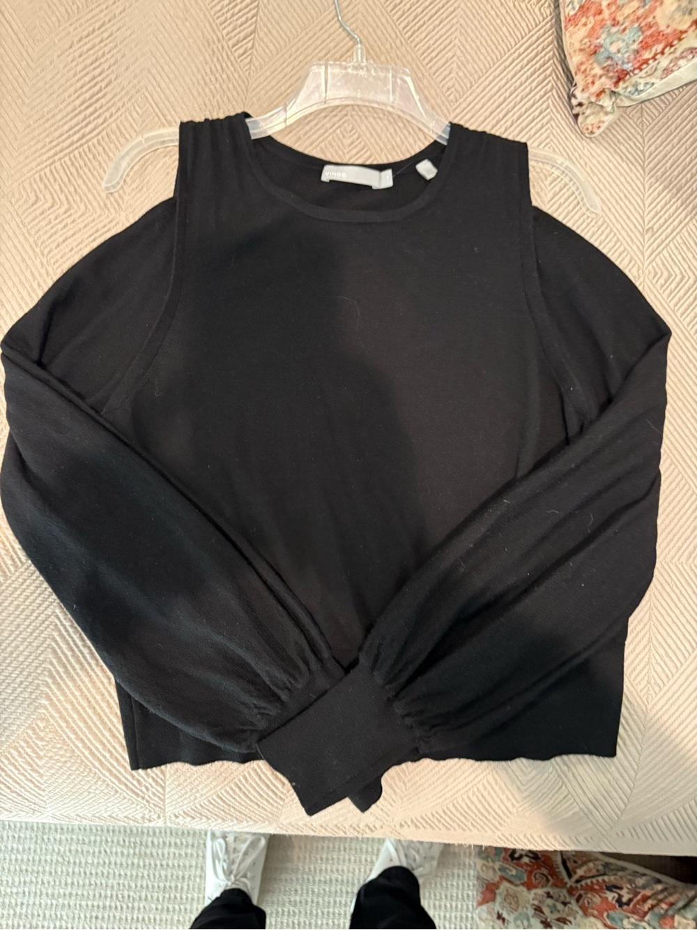 Vince Black Long-Sleeve Cold-Shoulder Top M